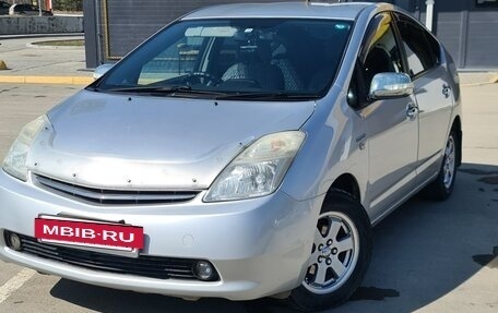 Toyota Prius, 2008 год, 780 000 рублей, 3 фотография