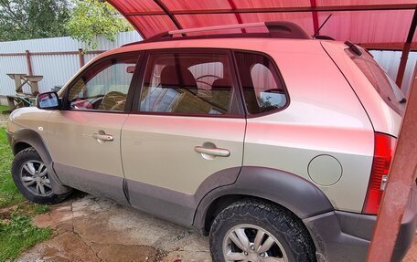 Hyundai Tucson III, 2008 год, 1 100 000 рублей, 2 фотография