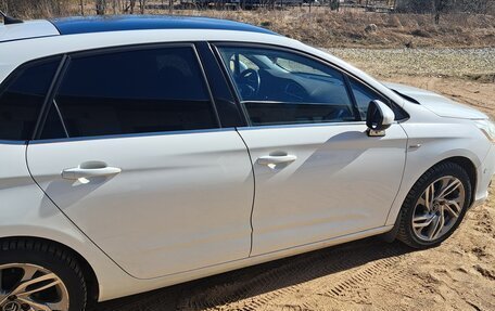 Citroen C4 II рестайлинг, 2012 год, 699 999 рублей, 18 фотография