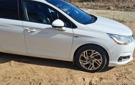 Citroen C4 II рестайлинг, 2012 год, 699 999 рублей, 40 фотография