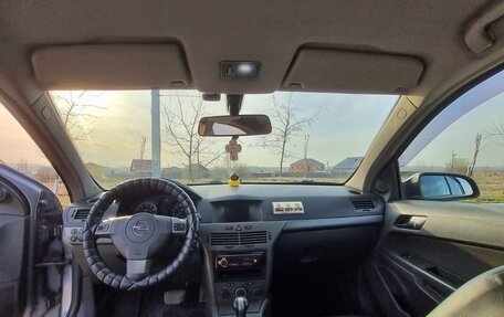 Opel Astra H, 2004 год, 280 000 рублей, 10 фотография