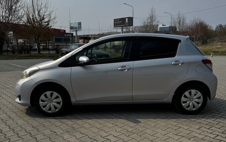 Toyota Vitz, 2013 год, 680 000 рублей, 4 фотография