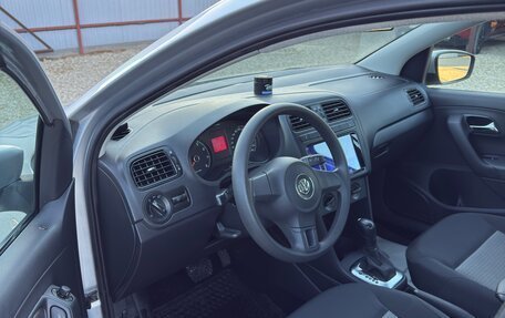 Volkswagen Polo VI (EU Market), 2011 год, 1 060 000 рублей, 12 фотография