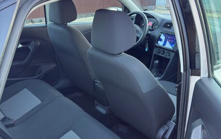 Volkswagen Polo VI (EU Market), 2011 год, 1 060 000 рублей, 13 фотография