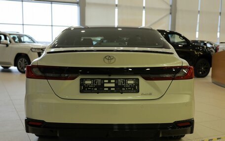 Toyota Camry, 2024 год, 4 650 000 рублей, 6 фотография