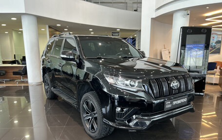 Toyota Land Cruiser Prado 150 рестайлинг 2, 2021 год, 7 139 000 рублей, 3 фотография