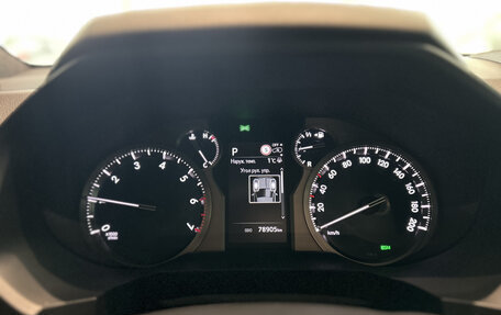 Toyota Land Cruiser Prado 150 рестайлинг 2, 2021 год, 7 139 000 рублей, 16 фотография