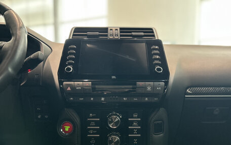 Toyota Land Cruiser Prado 150 рестайлинг 2, 2021 год, 7 139 000 рублей, 18 фотография