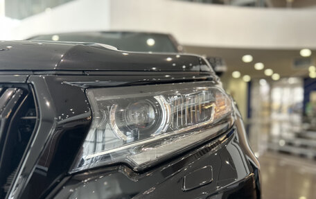 Toyota Land Cruiser Prado 150 рестайлинг 2, 2021 год, 7 139 000 рублей, 21 фотография