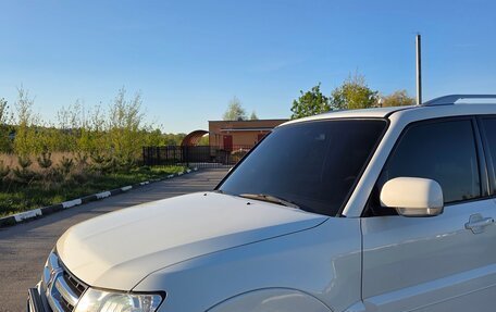 Mitsubishi Pajero IV, 2008 год, 2 100 000 рублей, 9 фотография