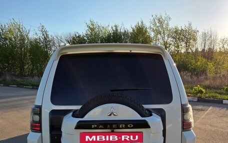 Mitsubishi Pajero IV, 2008 год, 2 100 000 рублей, 6 фотография