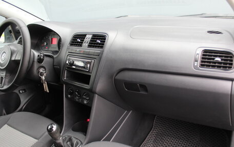 Volkswagen Polo VI (EU Market), 2014 год, 700 000 рублей, 5 фотография