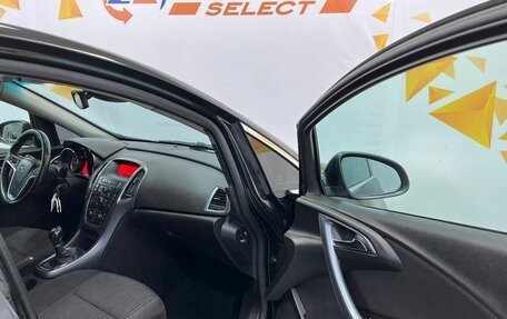 Opel Astra J, 2014 год, 715 000 рублей, 24 фотография
