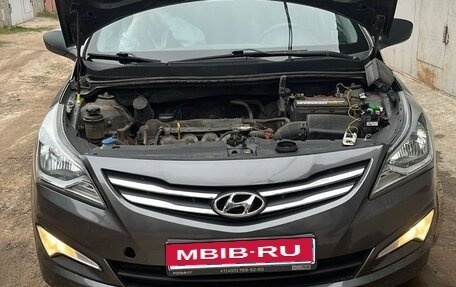 Hyundai Solaris II рестайлинг, 2014 год, 1 фотография
