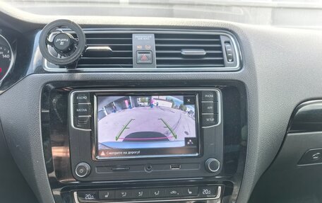 Volkswagen Jetta VI, 2018 год, 1 490 000 рублей, 2 фотография