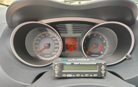 Mitsubishi Outlander III рестайлинг 3, 2007 год, 1 300 000 рублей, 10 фотография