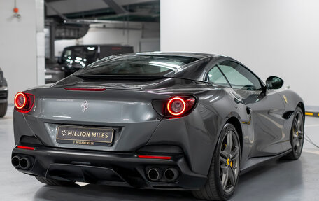 Ferrari Portofino, 2019 год, 19 000 000 рублей, 12 фотография