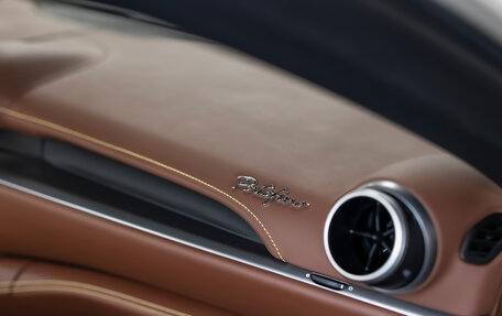 Ferrari Portofino, 2019 год, 19 000 000 рублей, 38 фотография