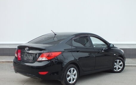Hyundai Solaris II рестайлинг, 2011 год, 599 000 рублей, 3 фотография