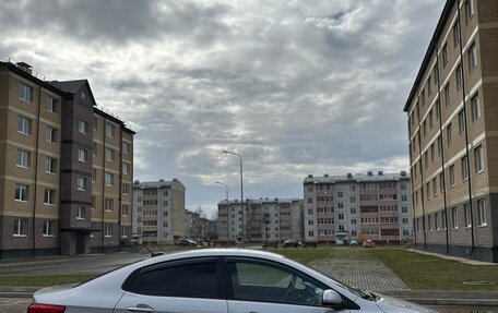 KIA Rio III рестайлинг, 2017 год, 910 000 рублей, 2 фотография