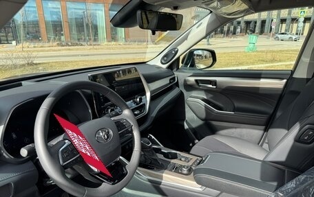 Toyota Highlander, 2025 год, 5 499 000 рублей, 8 фотография