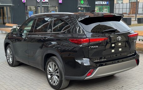 Toyota Highlander, 2025 год, 5 499 000 рублей, 6 фотография