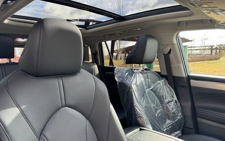 Toyota Highlander, 2025 год, 5 499 000 рублей, 22 фотография