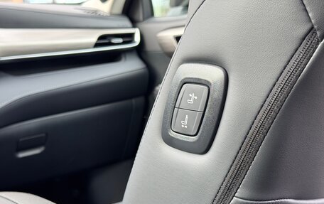 Toyota Highlander, 2025 год, 5 499 000 рублей, 29 фотография