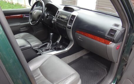Toyota Land Cruiser Prado 120 рестайлинг, 2007 год, 1 999 000 рублей, 11 фотография