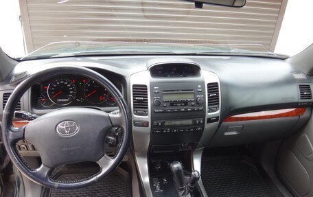 Toyota Land Cruiser Prado 120 рестайлинг, 2007 год, 1 999 000 рублей, 8 фотография