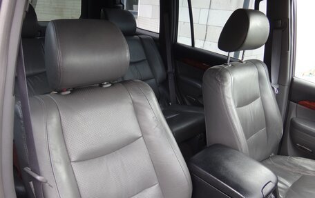 Toyota Land Cruiser Prado 120 рестайлинг, 2007 год, 1 999 000 рублей, 13 фотография
