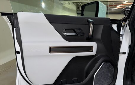 GMC Hummer EV, 2023 год, 17 500 000 рублей, 19 фотография