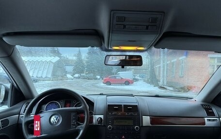 Volkswagen Touareg III, 2005 год, 800 000 рублей, 9 фотография