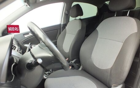 Hyundai Solaris II рестайлинг, 2011 год, 709 000 рублей, 10 фотография