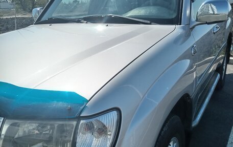 Toyota Land Cruiser 100 рестайлинг 2, 1999 год, 1 705 000 рублей, 2 фотография