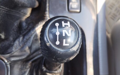 Toyota Land Cruiser 100 рестайлинг 2, 1999 год, 1 705 000 рублей, 13 фотография