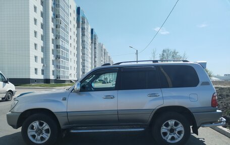 Toyota Land Cruiser 100 рестайлинг 2, 1999 год, 1 705 000 рублей, 7 фотография