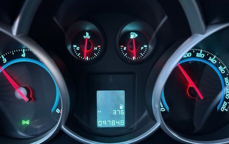 Chevrolet Cruze II, 2013 год, 820 000 рублей, 17 фотография