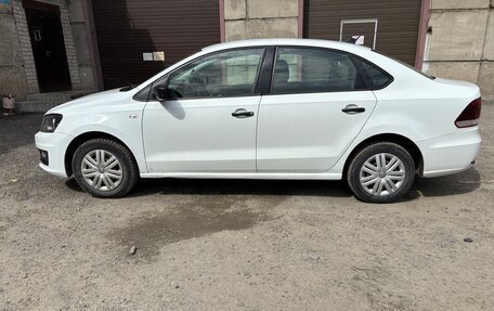Volkswagen Polo VI (EU Market), 2019 год, 750 000 рублей, 2 фотография