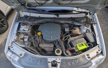 Renault Logan I, 2005 год, 200 000 рублей, 9 фотография