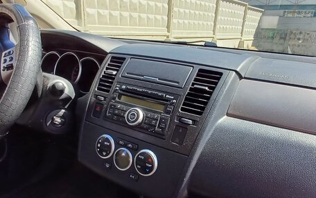 Nissan Tiida, 2012 год, 800 000 рублей, 3 фотография