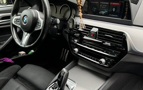 BMW 5 серия, 2017 год, 3 350 000 рублей, 4 фотография