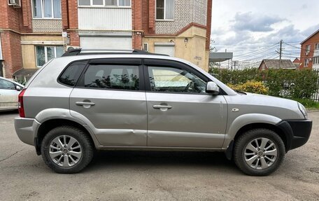 Hyundai Tucson III, 2008 год, 950 000 рублей, 6 фотография