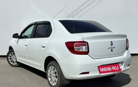 Renault Logan II, 2020 год, 800 000 рублей, 4 фотография