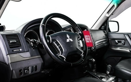 Mitsubishi Pajero IV, 2015 год, 2 749 000 рублей, 12 фотография