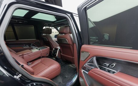 Land Rover Range Rover IV рестайлинг, 2025 год, 23 450 000 рублей, 37 фотография