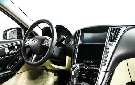 Infiniti Q50 I рестайлинг, 2015 год, 1 761 000 рублей, 9 фотография