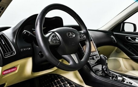 Infiniti Q50 I рестайлинг, 2015 год, 1 761 000 рублей, 13 фотография