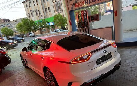 KIA Stinger I, 2019 год, 3 150 000 рублей, 10 фотография