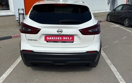Nissan Qashqai, 2022 год, 2 610 000 рублей, 4 фотография